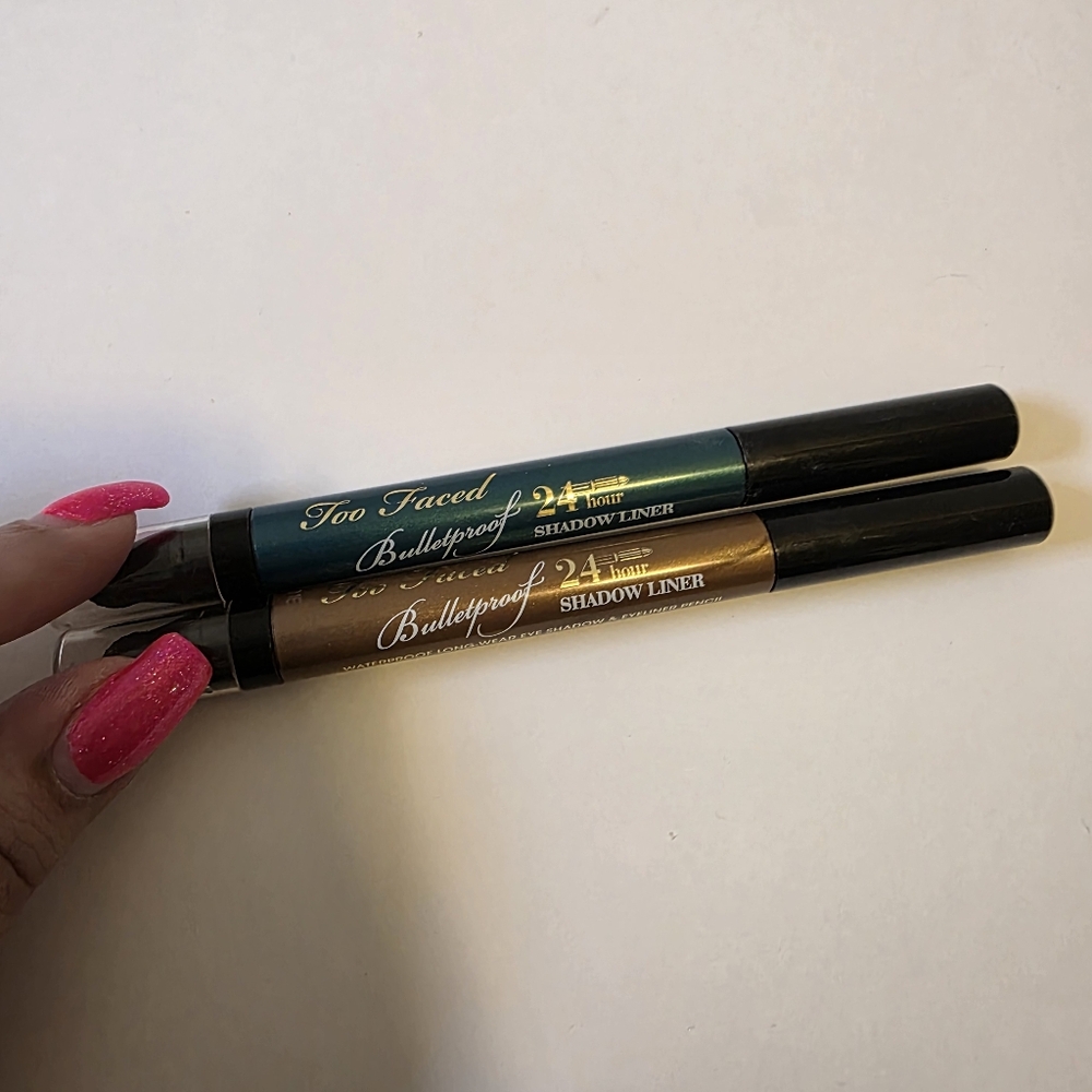 Too Faced Bulletproof Shadow Liner x2